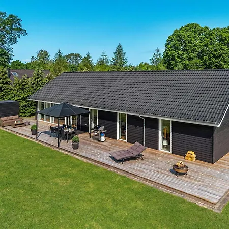 Awesome In With Sauna 度假居 *