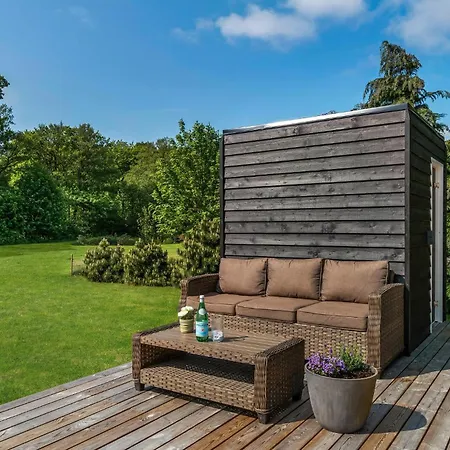 Gorgeous Home In Glesborg With Sauna